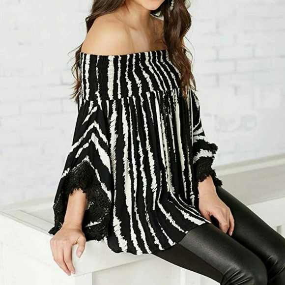 Mud Pie Tops (2) New S/M Boho Off Shoulder - Picture 1 of 4